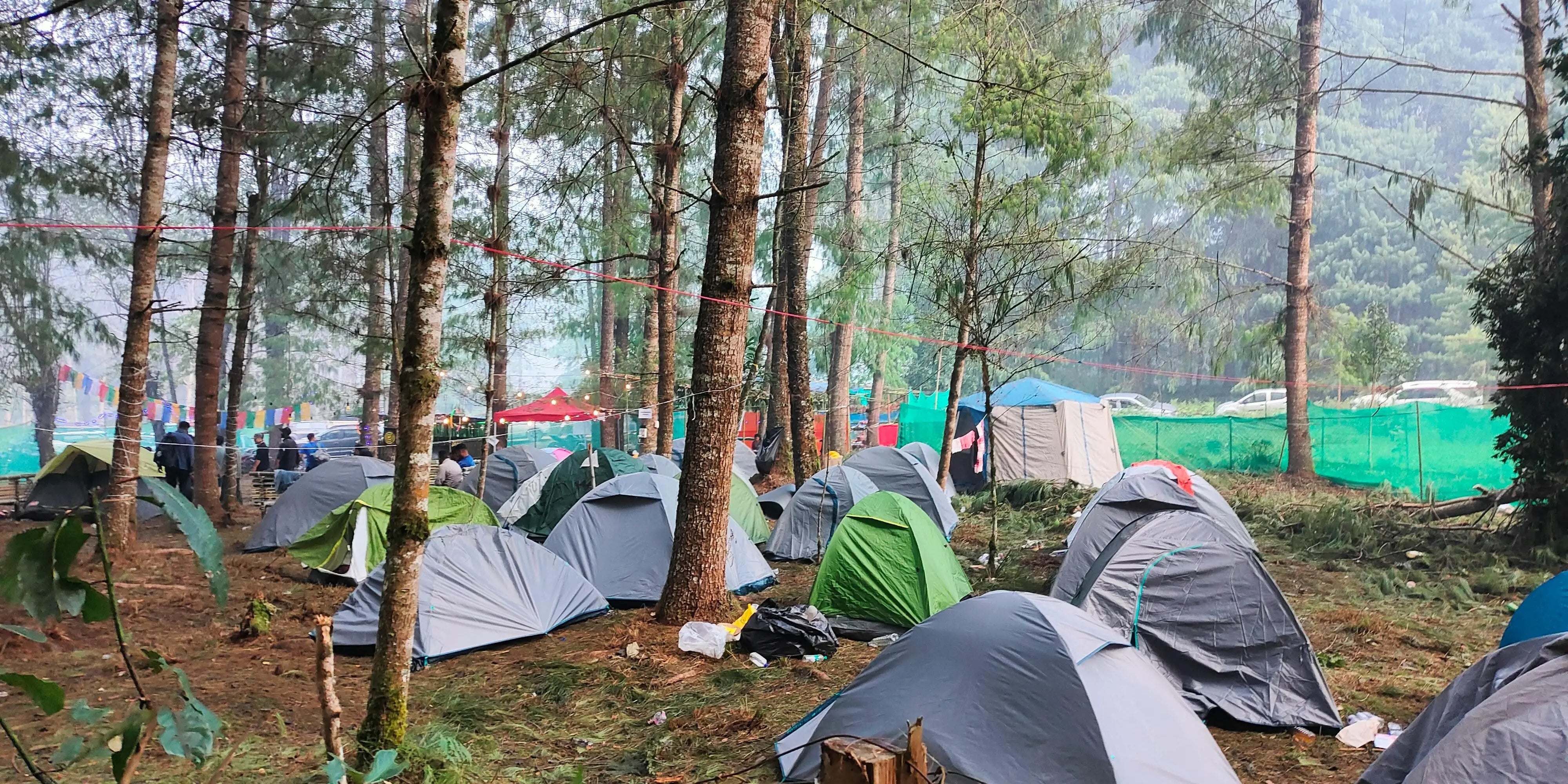 Ghid complet de camping: Echipamente și sfaturi esențiale