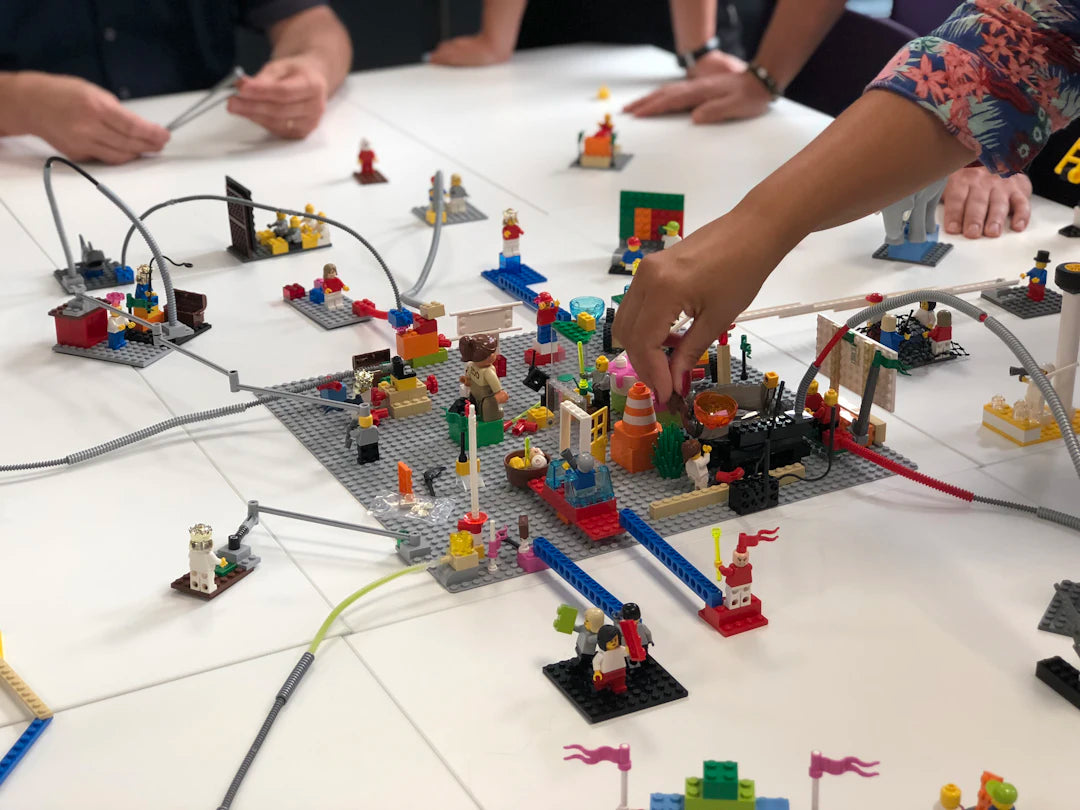 Încurajează-ți Creativitatea cu LEGO Idei și Sfaturi