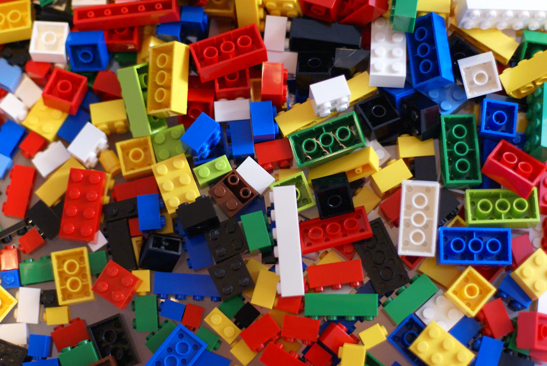 Proiecte LEGO Ușor de Realizat pentru Începători