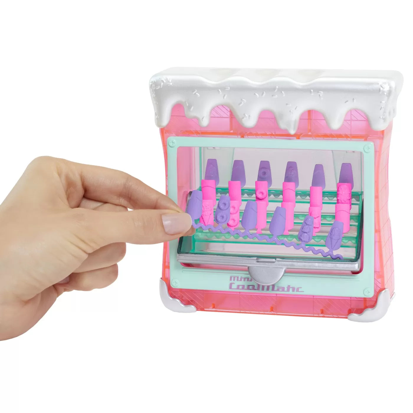 L.o.l. surprise! omg sweet nails candylicious sprinkles shop set papusa cu accesorii