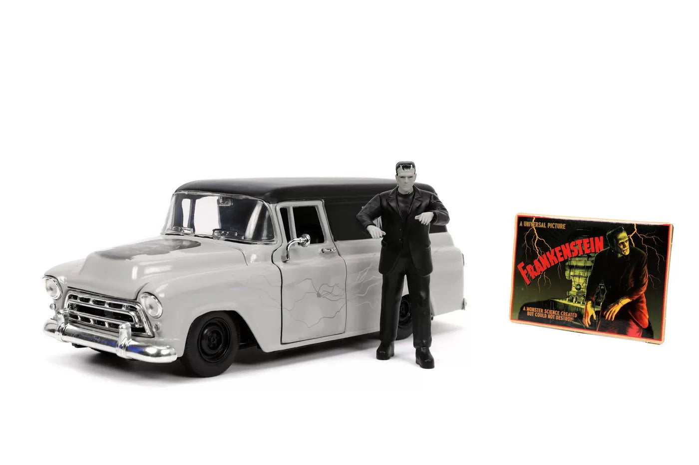 1957-es Chevy Suburban és Frankenstein figurakészlet