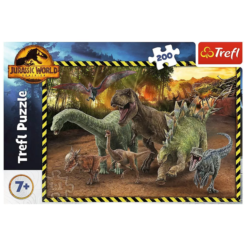 Puzzle trefl 200 jurassic world in parcul jurassic