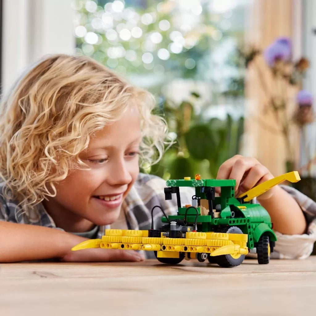 Lego technic john deere 9700 forage harvester 42168