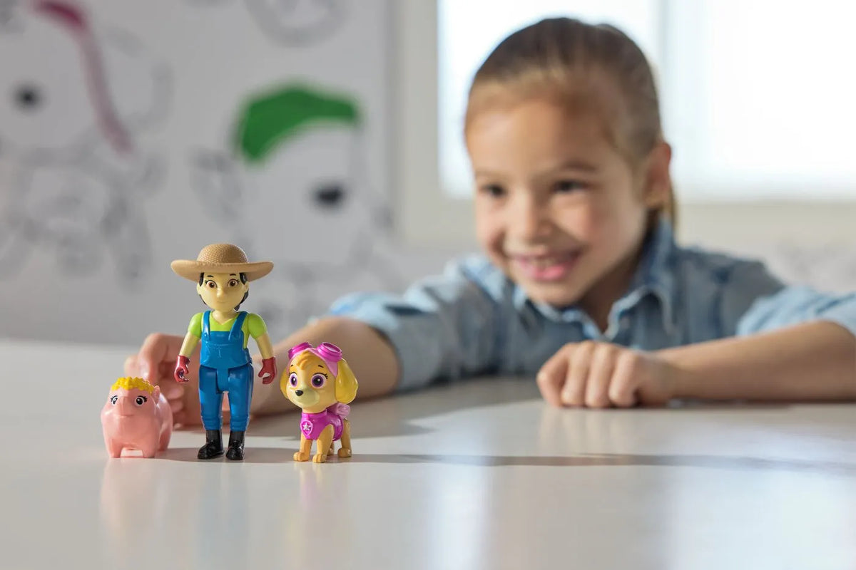 Patrula catelusilor set figurine eroi de salvare skye si farmer yumi
