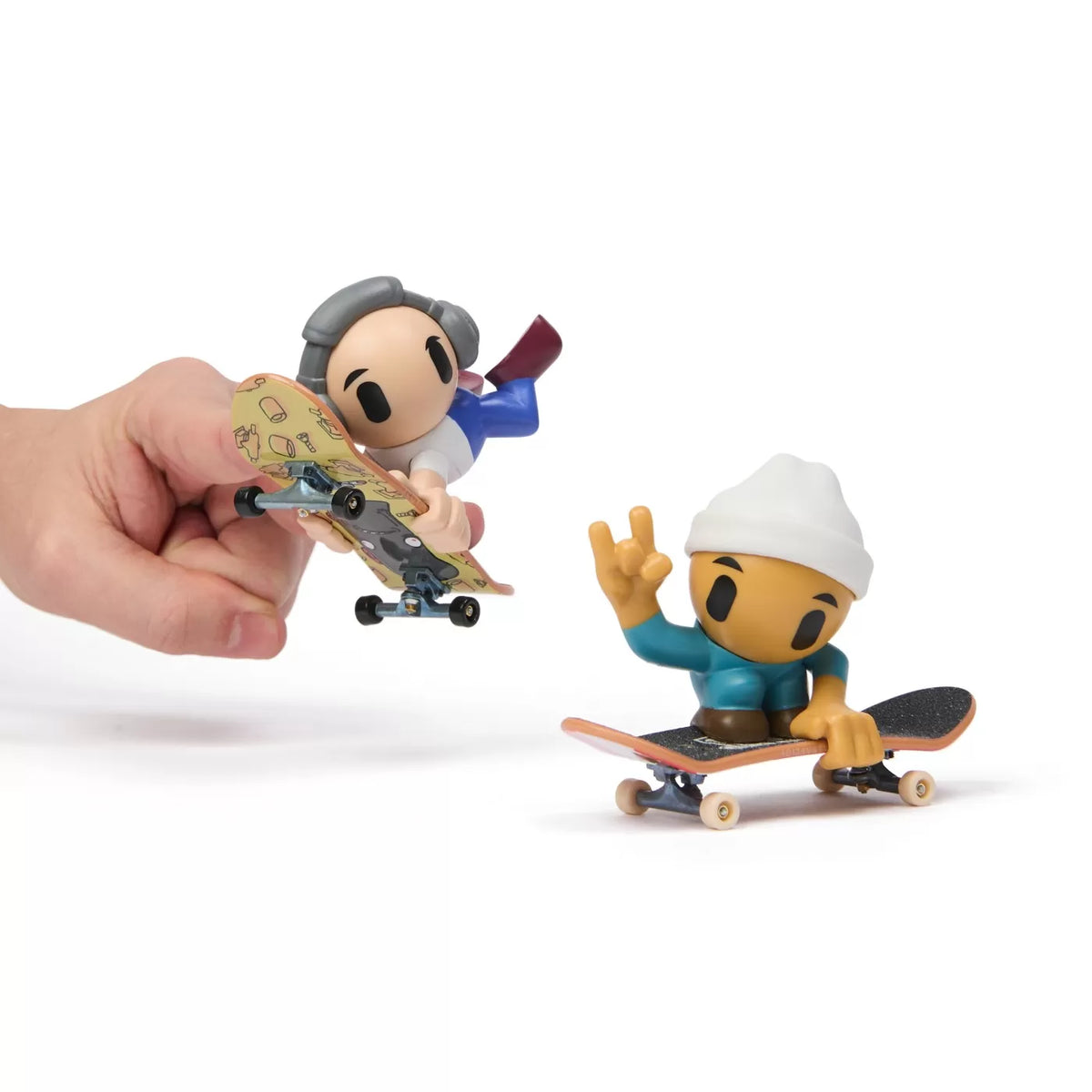 Tech deck sk8 crew pachet 2 seturi plita si figurina 9.6cm casca alba si casti gri