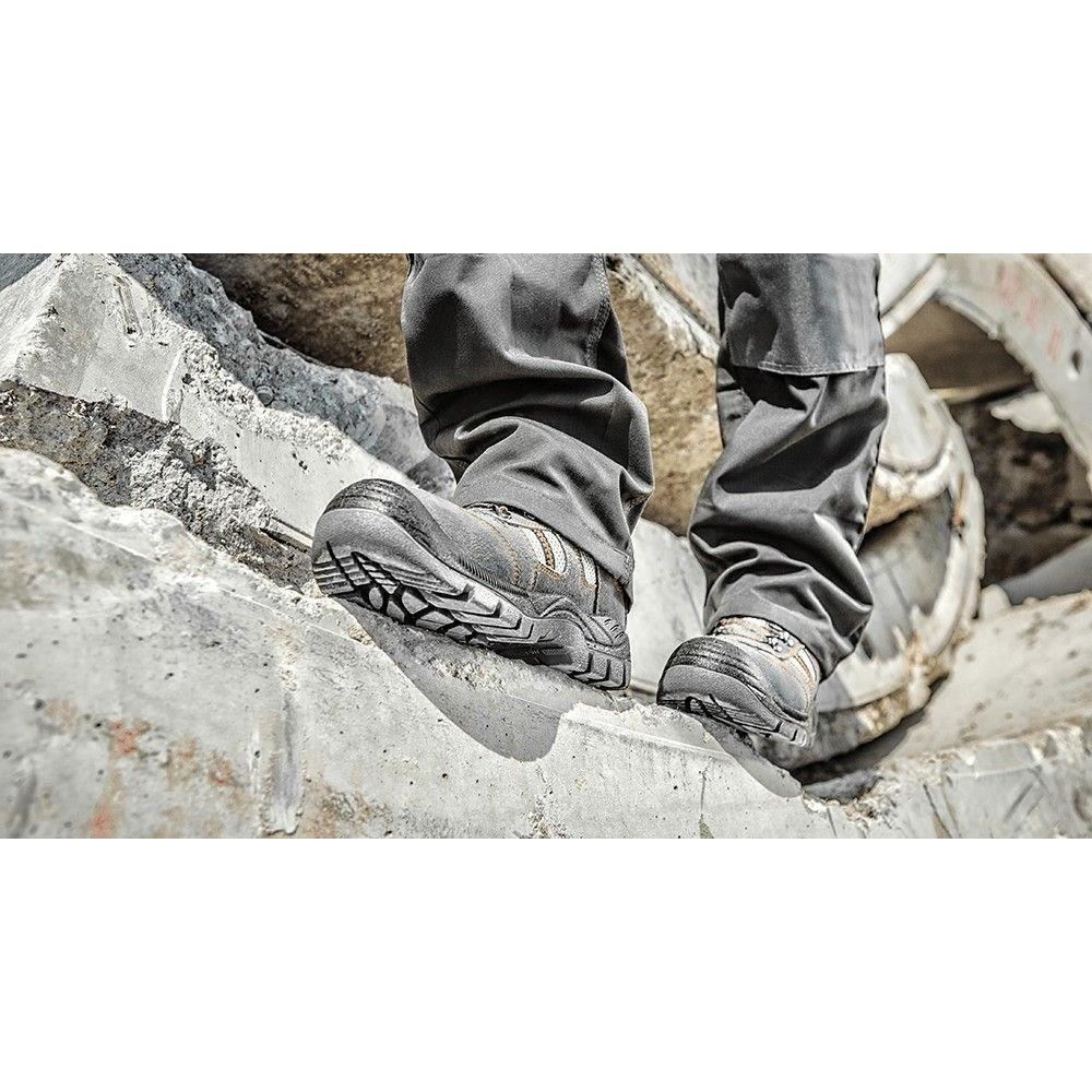 Pantofi de lucru din piele de caprioara, S1P, SRA, marimea 43, NEO