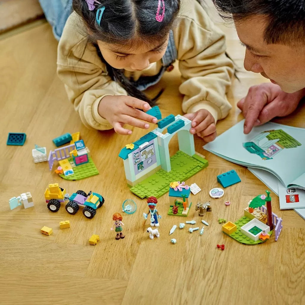 Lego friends clinica veterinara pentru animale de ferma 42632