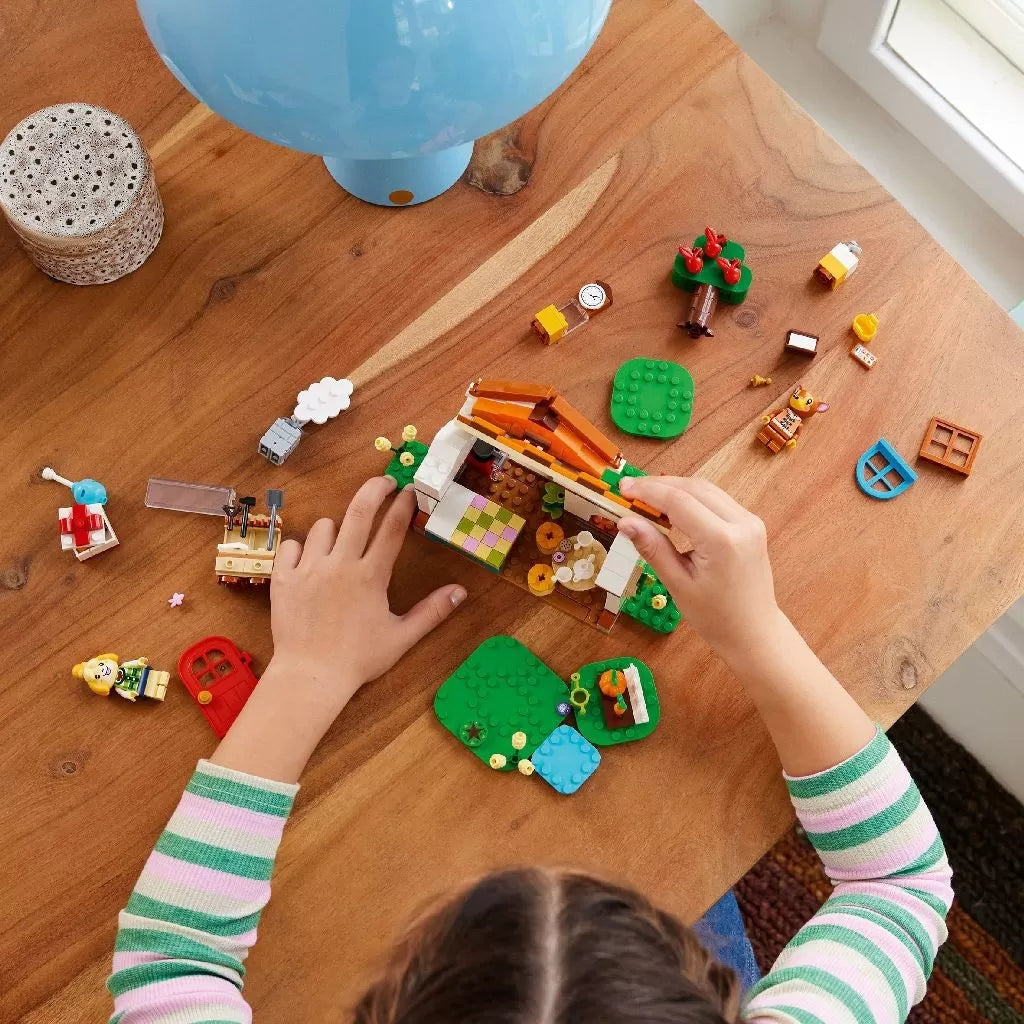Lego Állatkereszteződés Isabelle látogatóba érkezik 77049