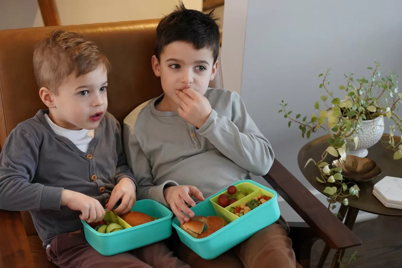 Bento uzsonnásdoboz 880ml kivehető doboz melii rózsaszín lila szürke