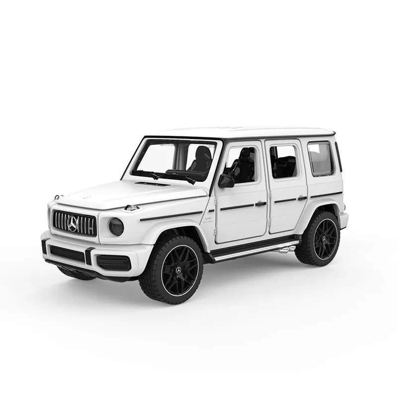 Mercedes Benz AMG G63 fehér fémöntvény autó 1:32 méretarányban