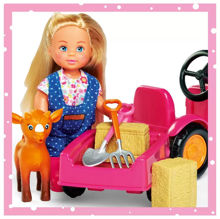 Papusa evi love cu tractor
