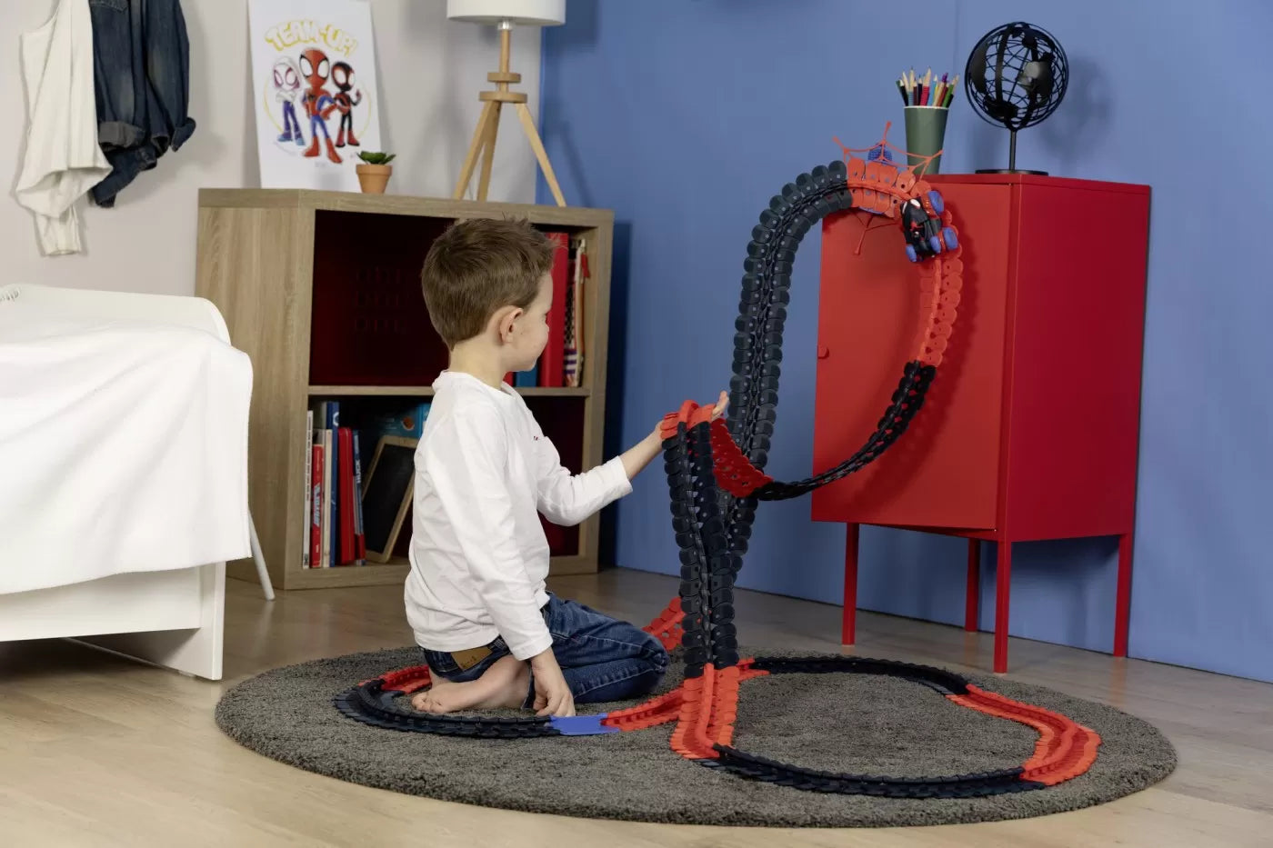Smoby Spidey Circuit Flextreme szett Miles Morales