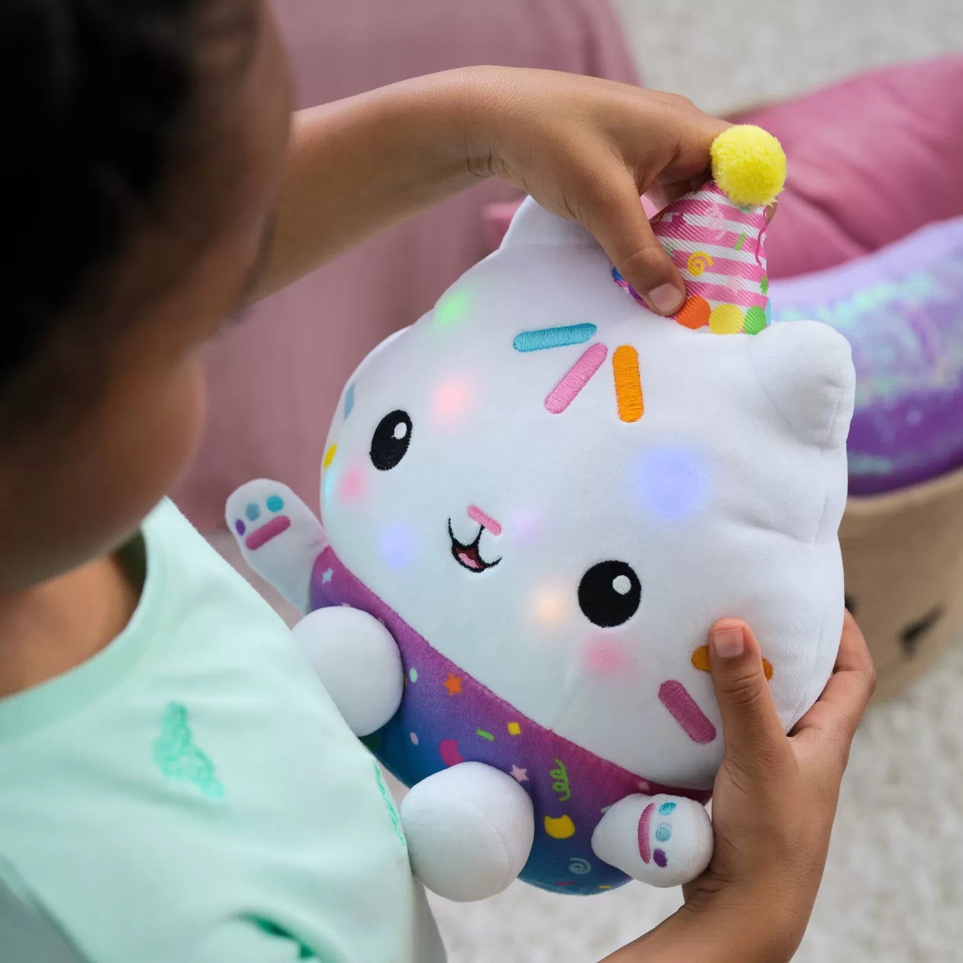 Gabbys babaház plüss fényes muffin macska 25cm