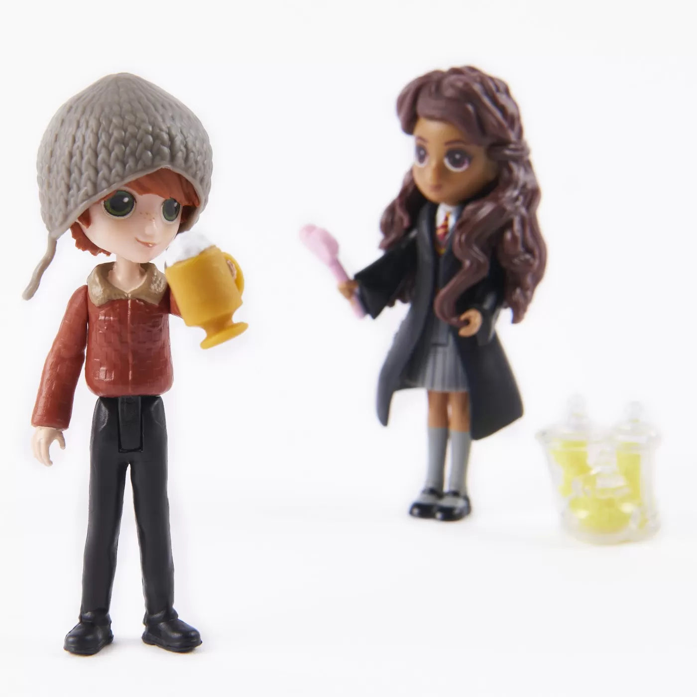 Harry Potter varázslóvilág varázslatos minifigura szett 2 Ron és Parvati figurával