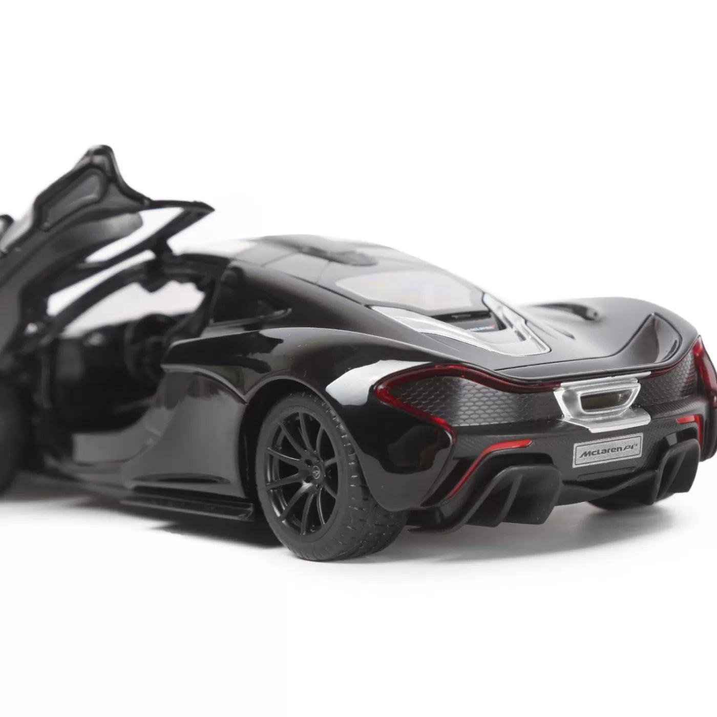 McLaren P1 fekete fém autó 1/24 méretarányú