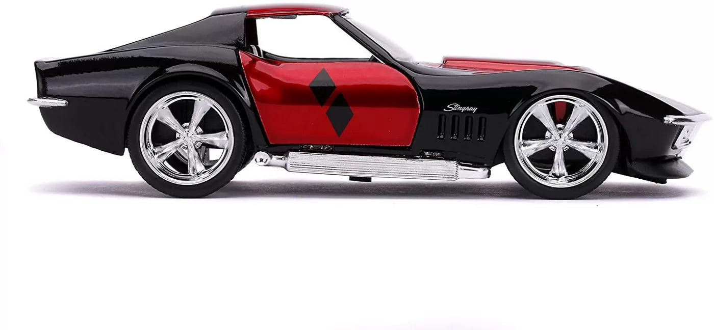 Harley Quinn 1969-es Corvette Stingray fém autó 1-32 méretarányban