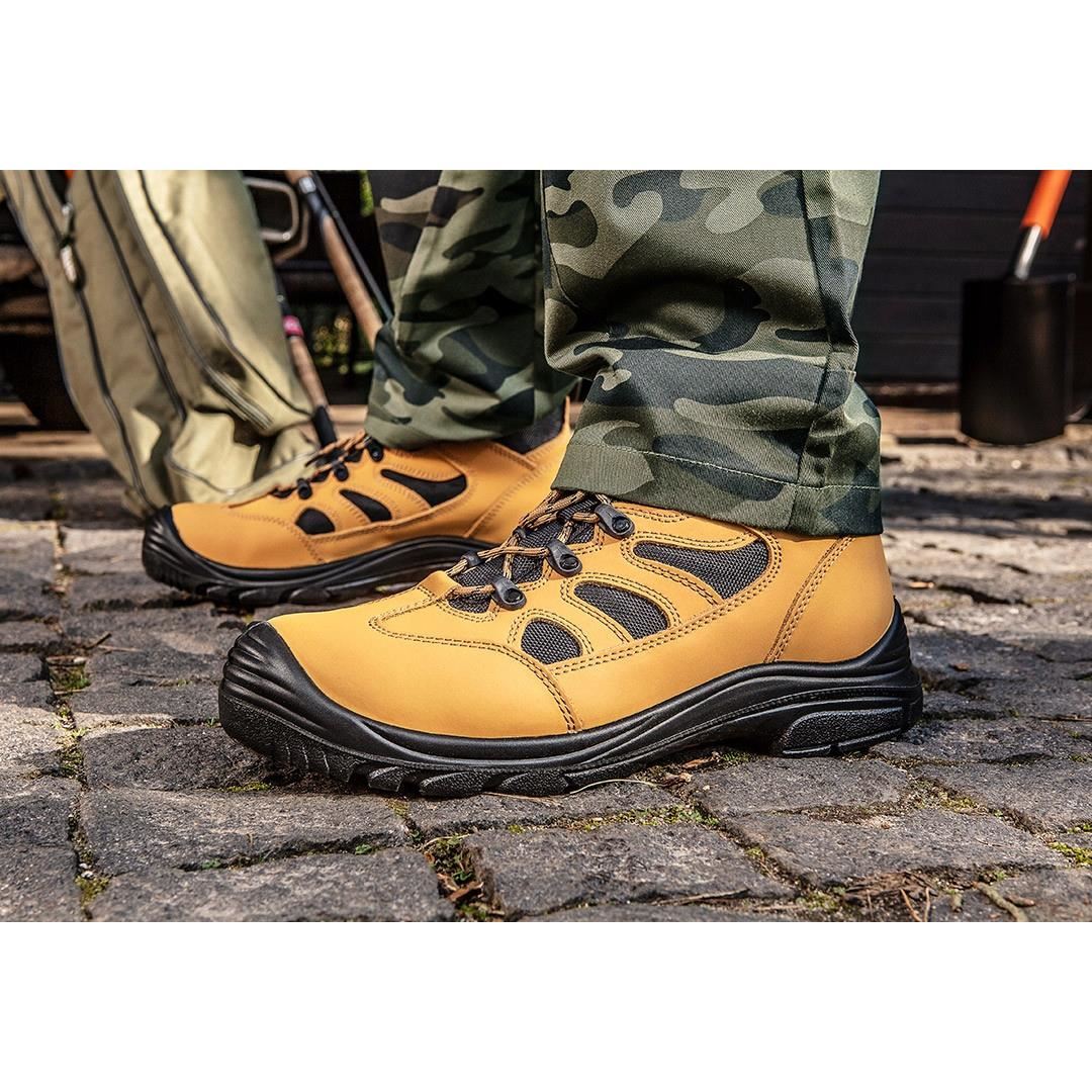 Bocanci de lucru, S3, SRC, protectie compozit, piele nabuc, marimea 45, NEO