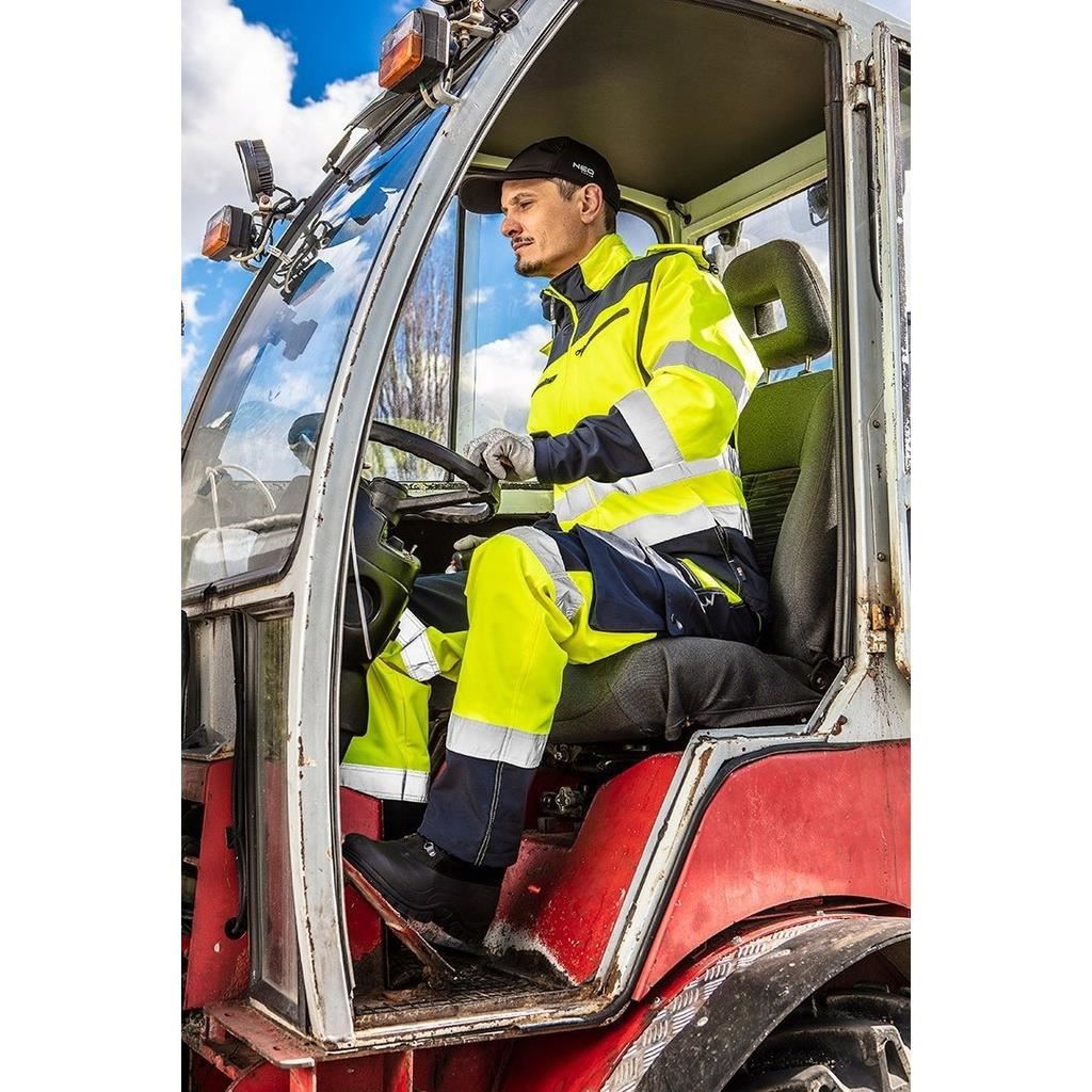 Bocanci de lucru pentru iarna, marimea 40, NEO