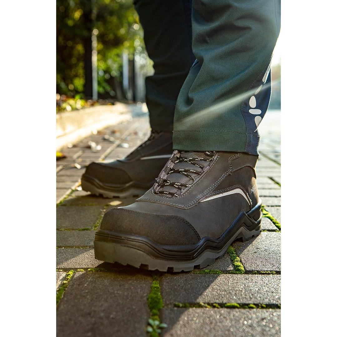 Bocanci de lucru, S3, SRC, nabuc, protectie compozit, marimea 43, NEO