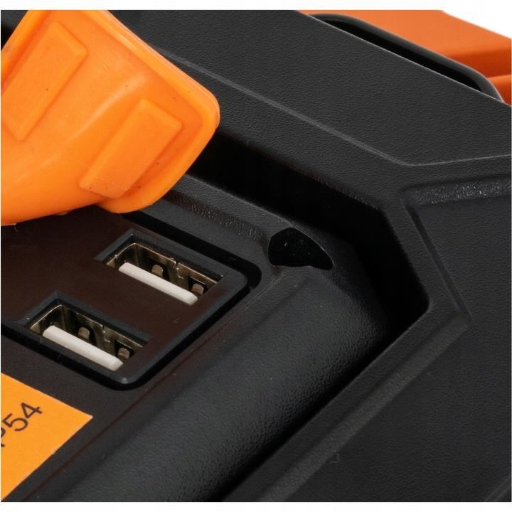 Munkahelyi projektor, LED COB, 30 W, 2xUSB, 2x230V, 3000 lm, IP54, Richmann Exclusive