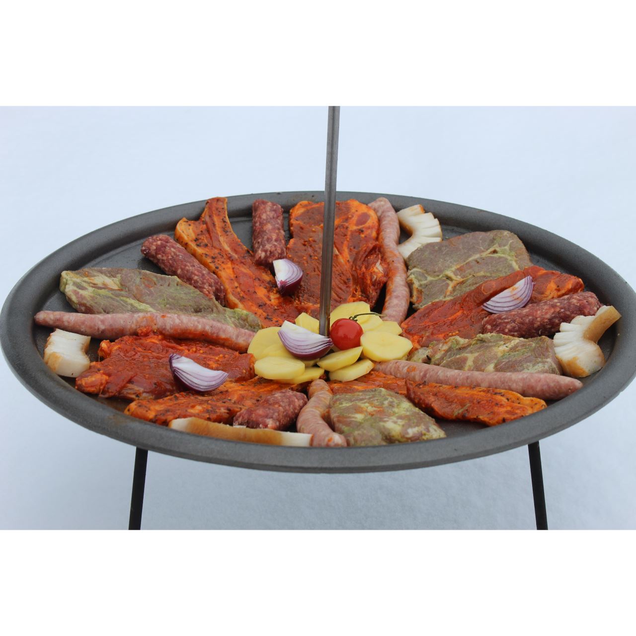 Barbecue tárcsa, öntöttvas, grillsütő típusú, lábakkal és akasztóval, 50 cm, Barbecue