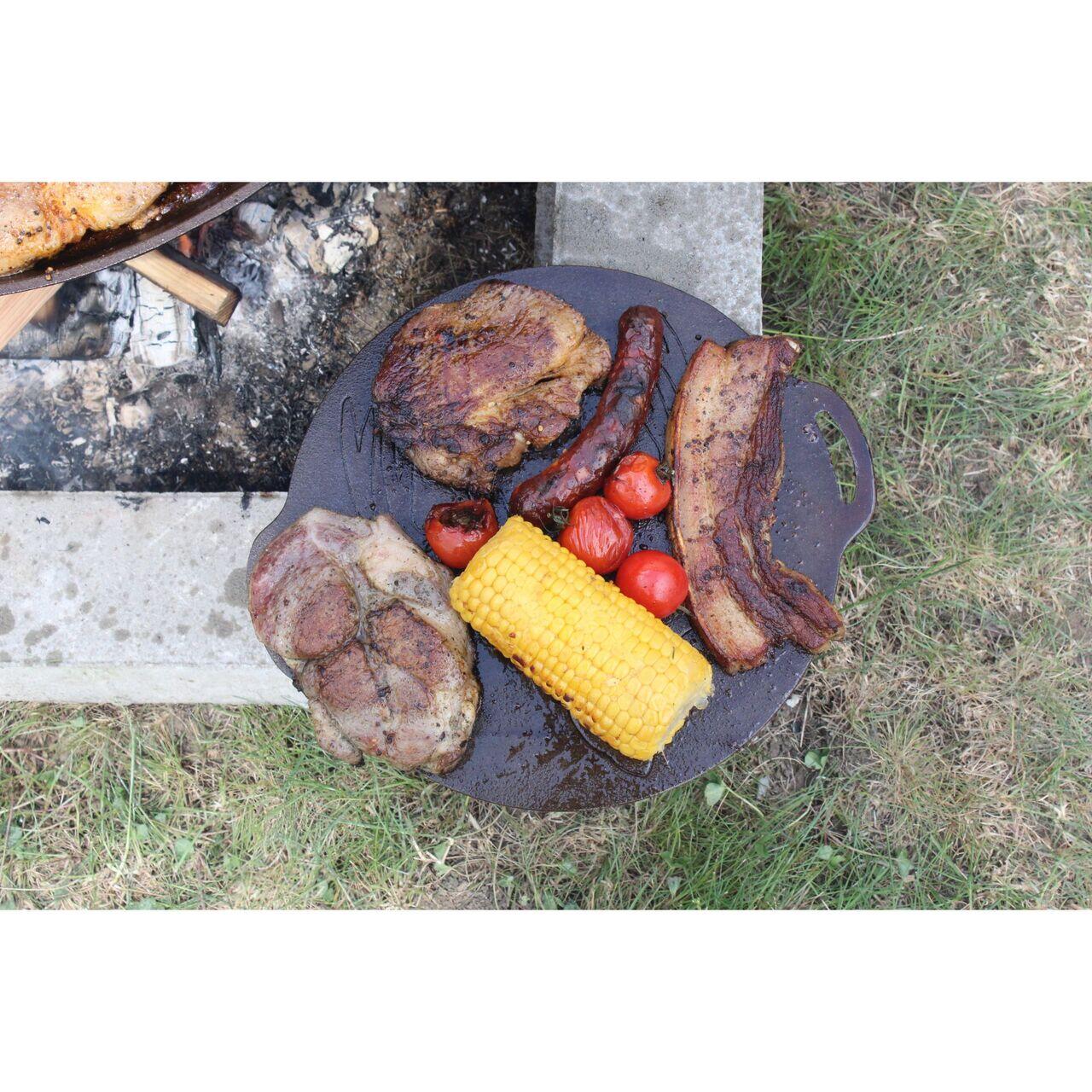 Grillkorong, öntöttvas, grillsütő típusú, lábakkal, 4 darabos készlet, 49,5 cm