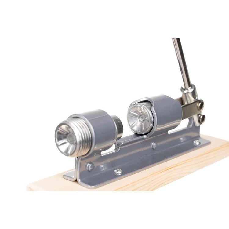 Spargator manual pentru nuci, din otel cu suport de lemn, 20x5 cm