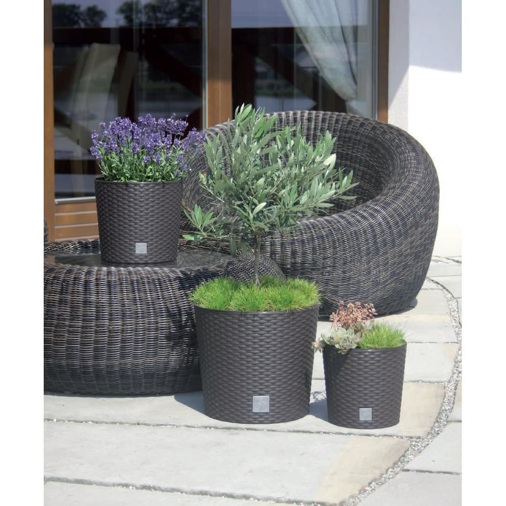 Ghiveci-decorativ-de-flori-rotund-maro-40x37-5-cm-Rato-Round-DRTUS400L-440U-5_square_7ccfb6b0-86e5-418d-8b70-734d5b65cbea.jpg