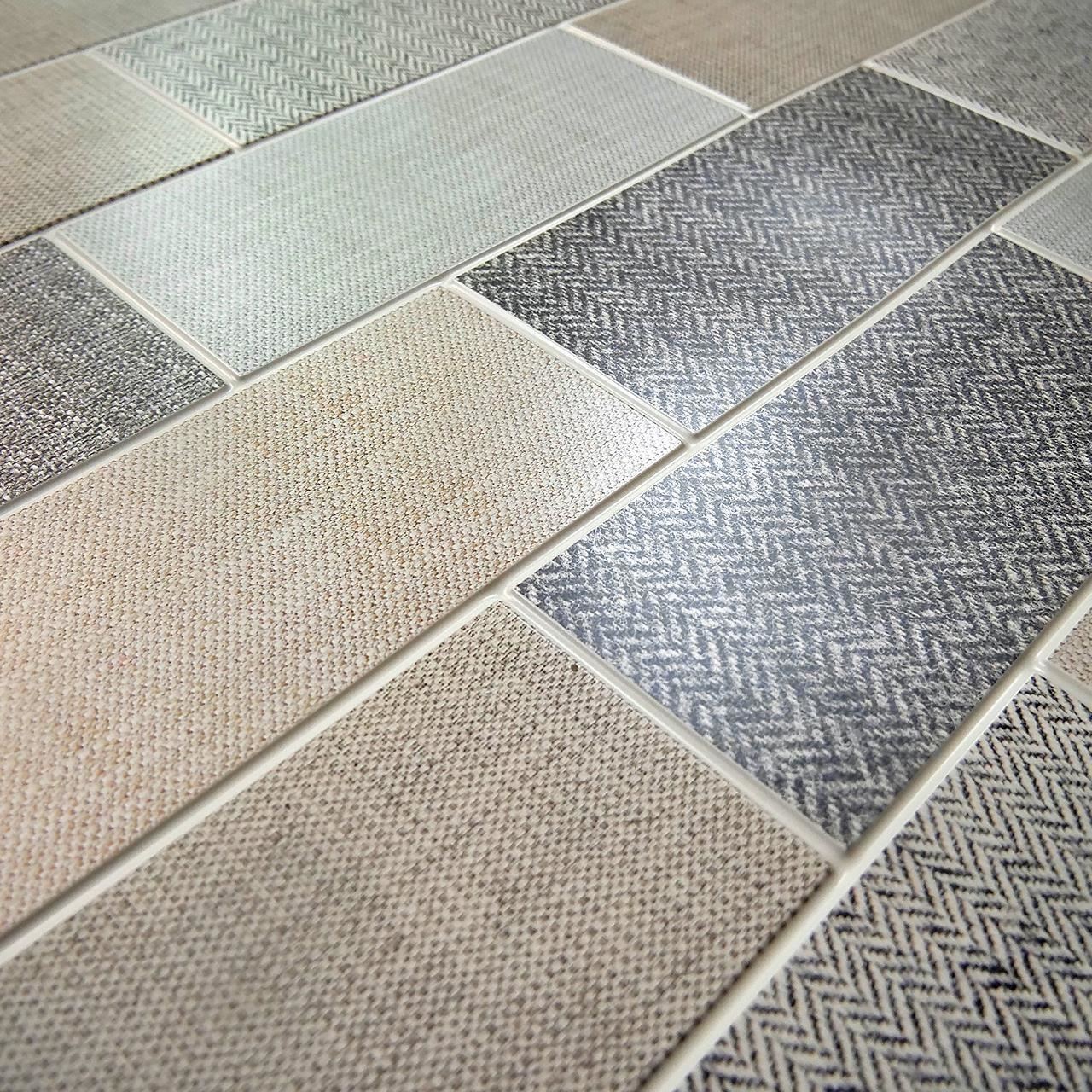 Dekoratív panel, PVC, 3D textilminta, pasztell szürke árnyalatok, 96x48,5cm